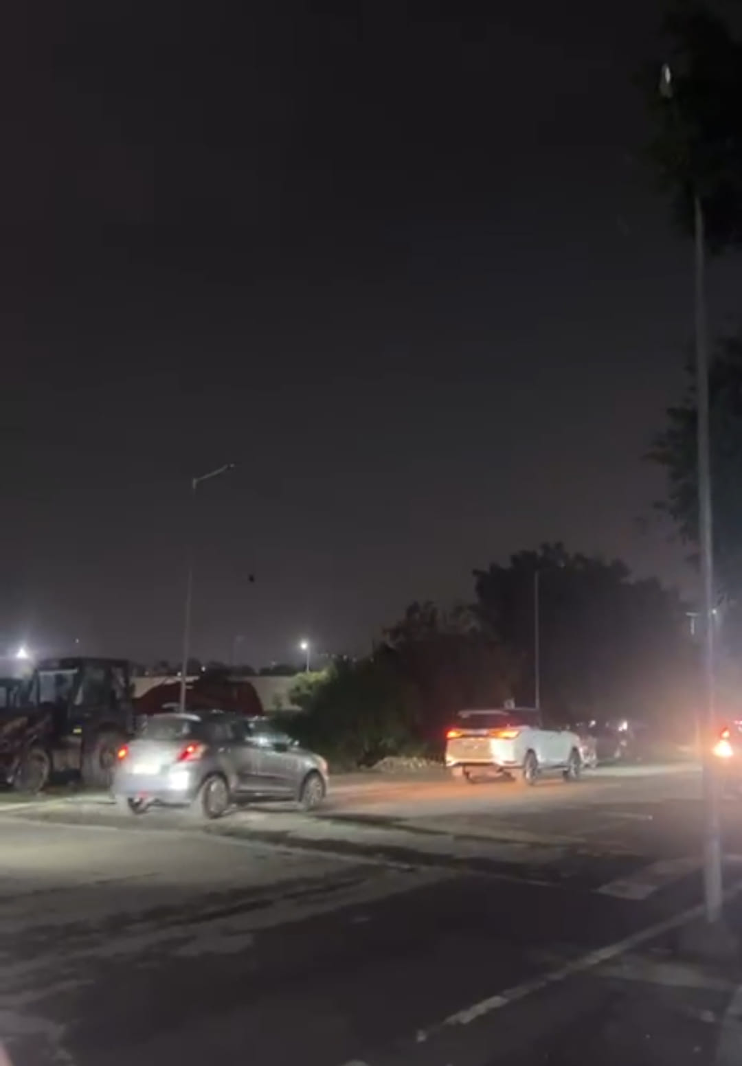 Darkness descends as soon as evening falls due to faulty streetlights.