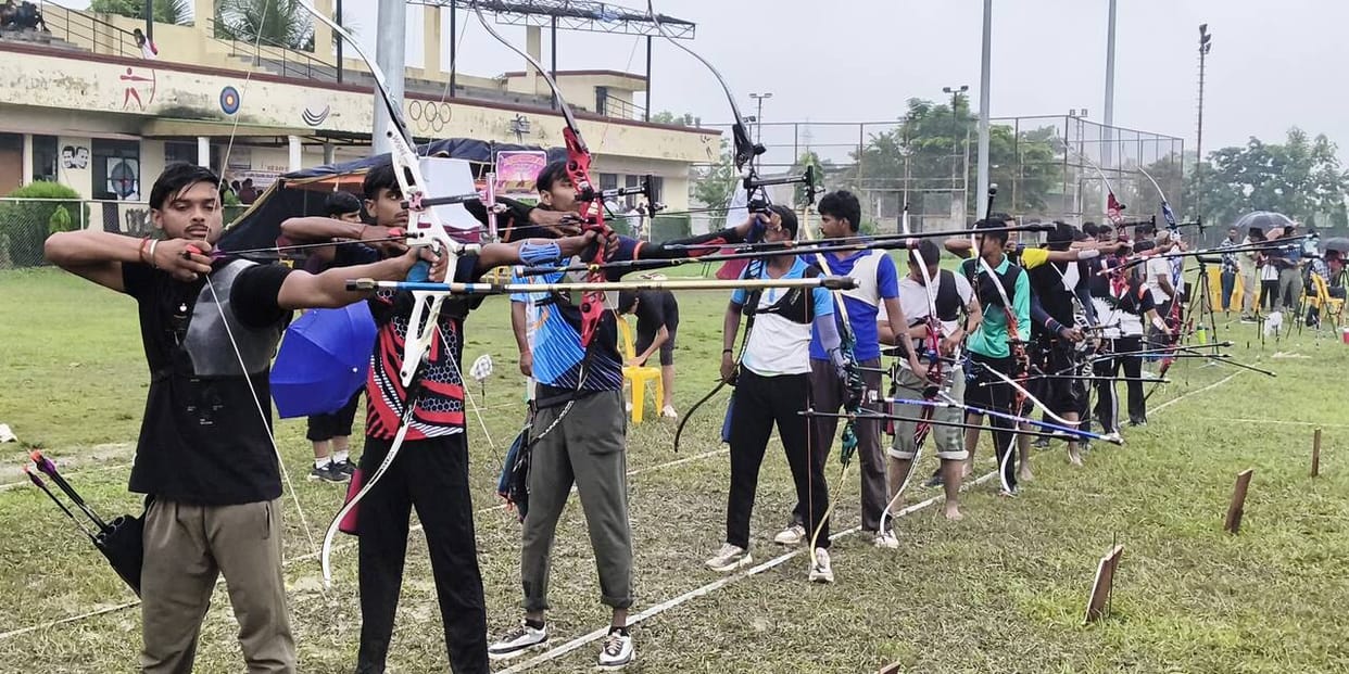 Mirzapur reigns supreme in state-level archery, clinches the trophy.