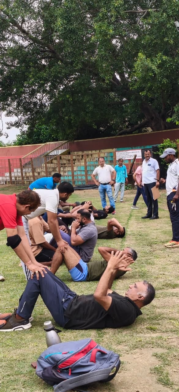 सिविल सर्विसेज के मंडलीय ट्रायल में शामिल अधिकारी व कर्मचारी-स्रोत स्टेडियम