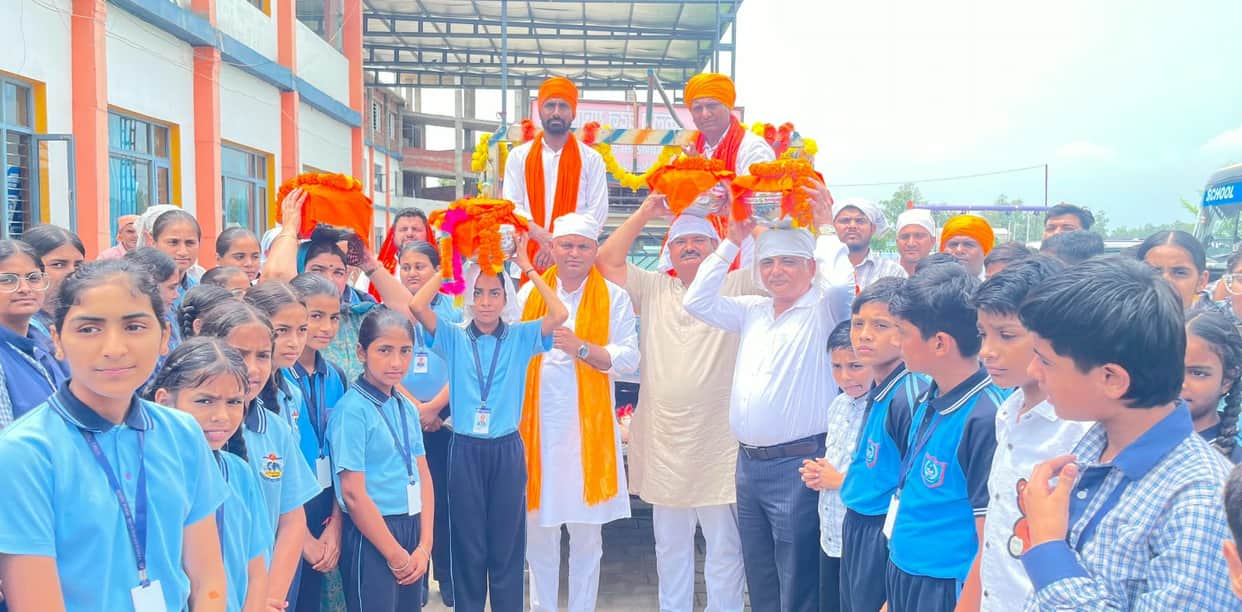 Grand reception of Kalash Vandan Yatra in Shahabad