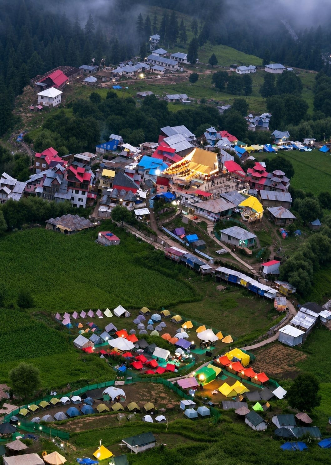 श्रद्धालुओं के स्थापित किए गए टेंट।