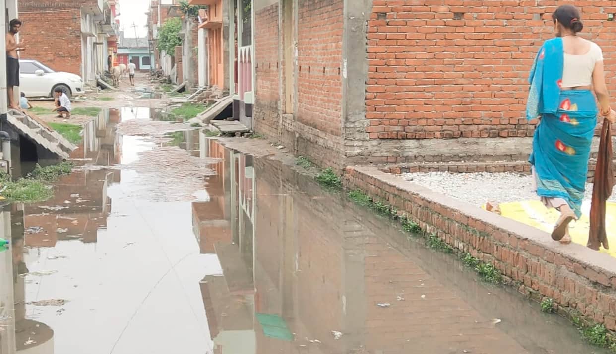 Crores of rupees flowed, claims sunk again