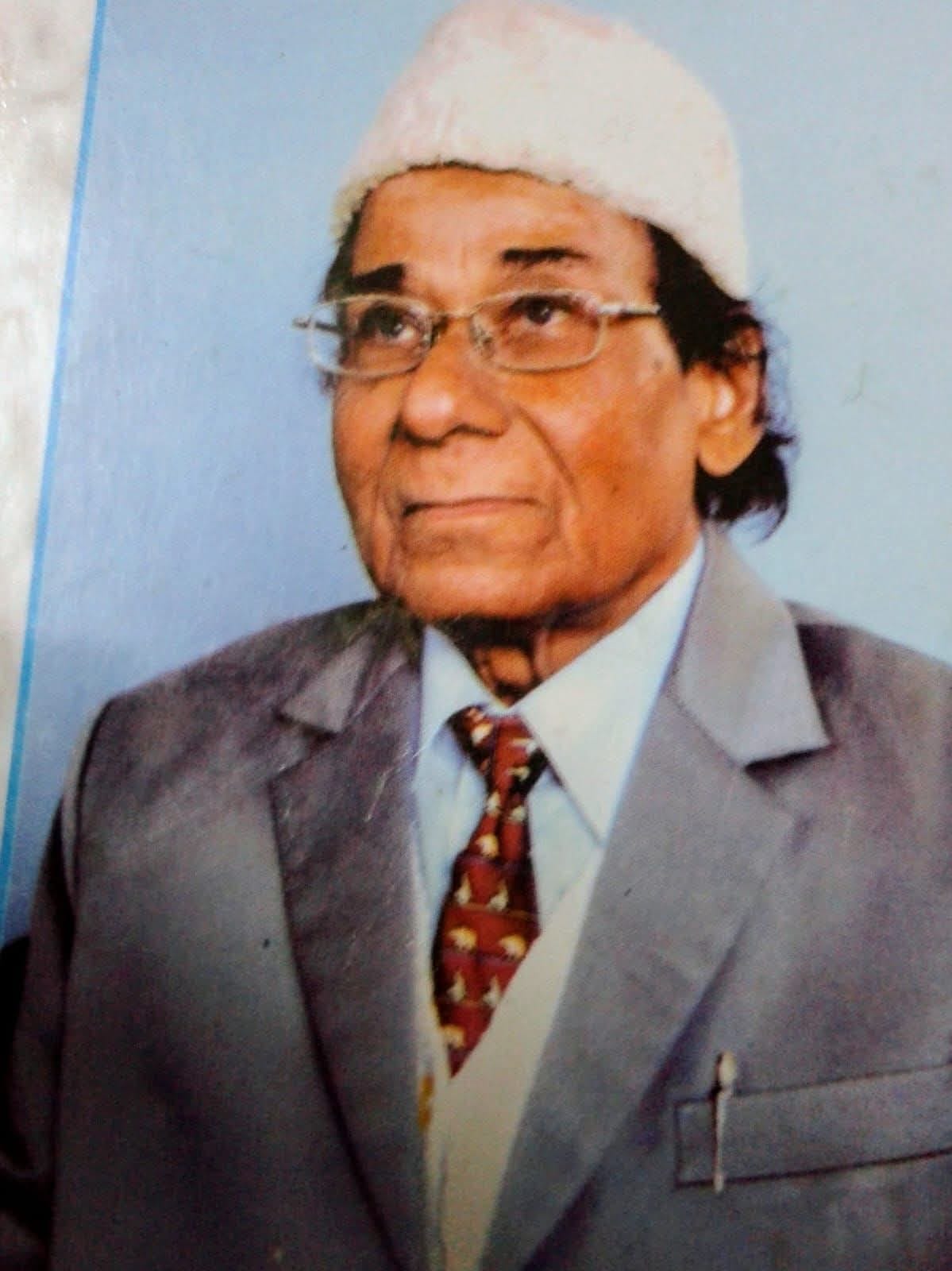 Veteran poet Zafar Mirzapuri passes away; condolences.