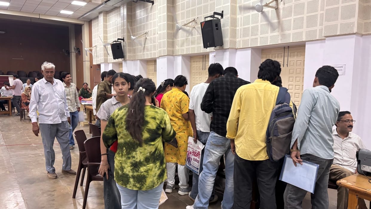 1,719 students have enrolled in undergraduate courses at RKSD College.