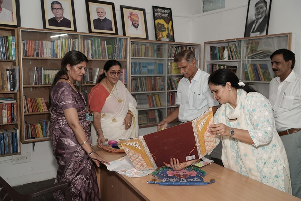 General Secretary of the State Child Welfare Council inspected Bal Bhavan.