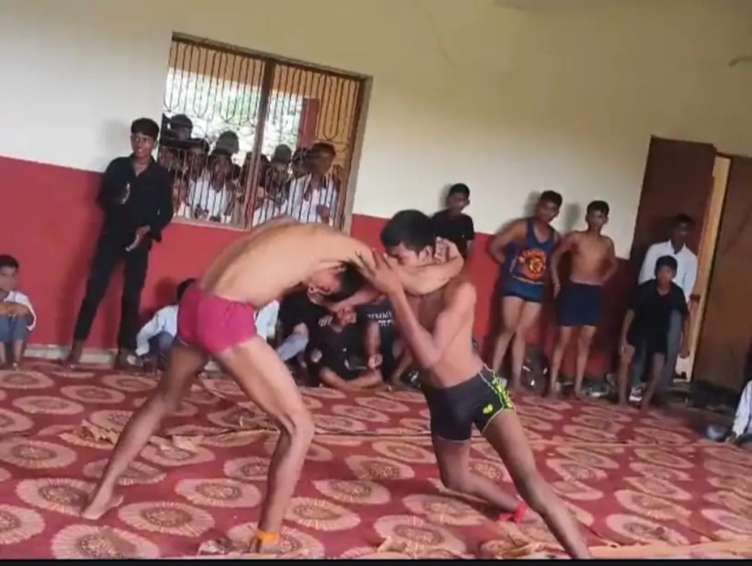 Ashish, Mukesh, and Dharmendra excel in wrestling.