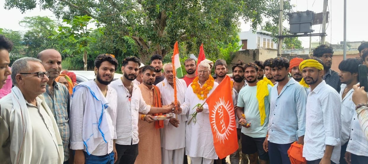 Demand to grant 'Rashtramata' (Mother of the Nation) status to the cow.