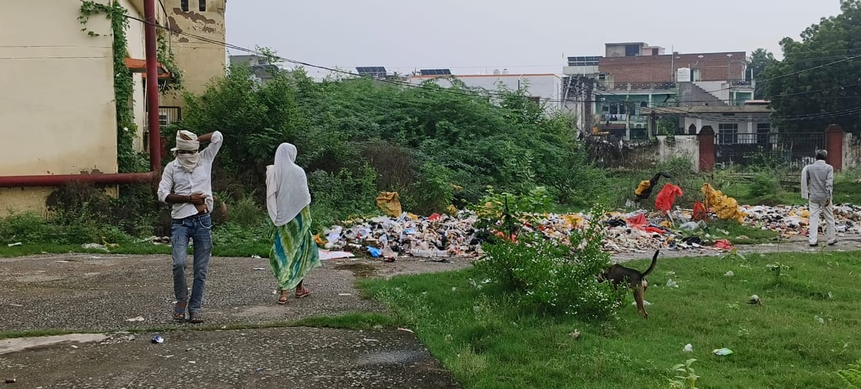 Piles of biomedical waste dumped on the road at the district hospital.