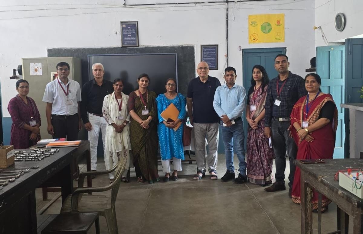 Proposal for 40 MSc seats and 40 additional seats in Electronics at the college.Proposal for 40 MSc seats and 40 additional seats in Electronics at the college.