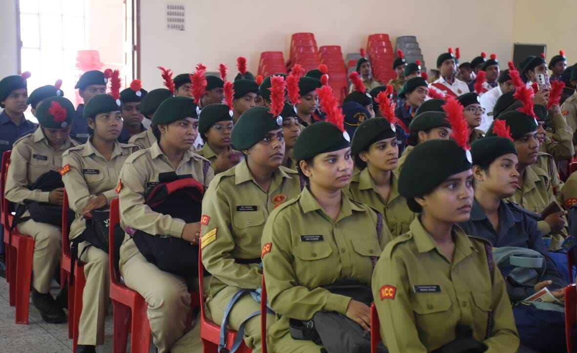 Cadet takes pledge for a TB-free India.