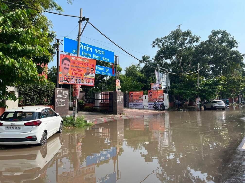 The clouds poured and the weather turned pleasant, but waterlogging occurred in several parts of the city.