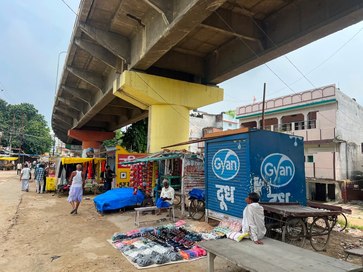 Flyovers built at a cost of crores have become hotspots for traffic jams themselves, instead of saving the public from congestion.