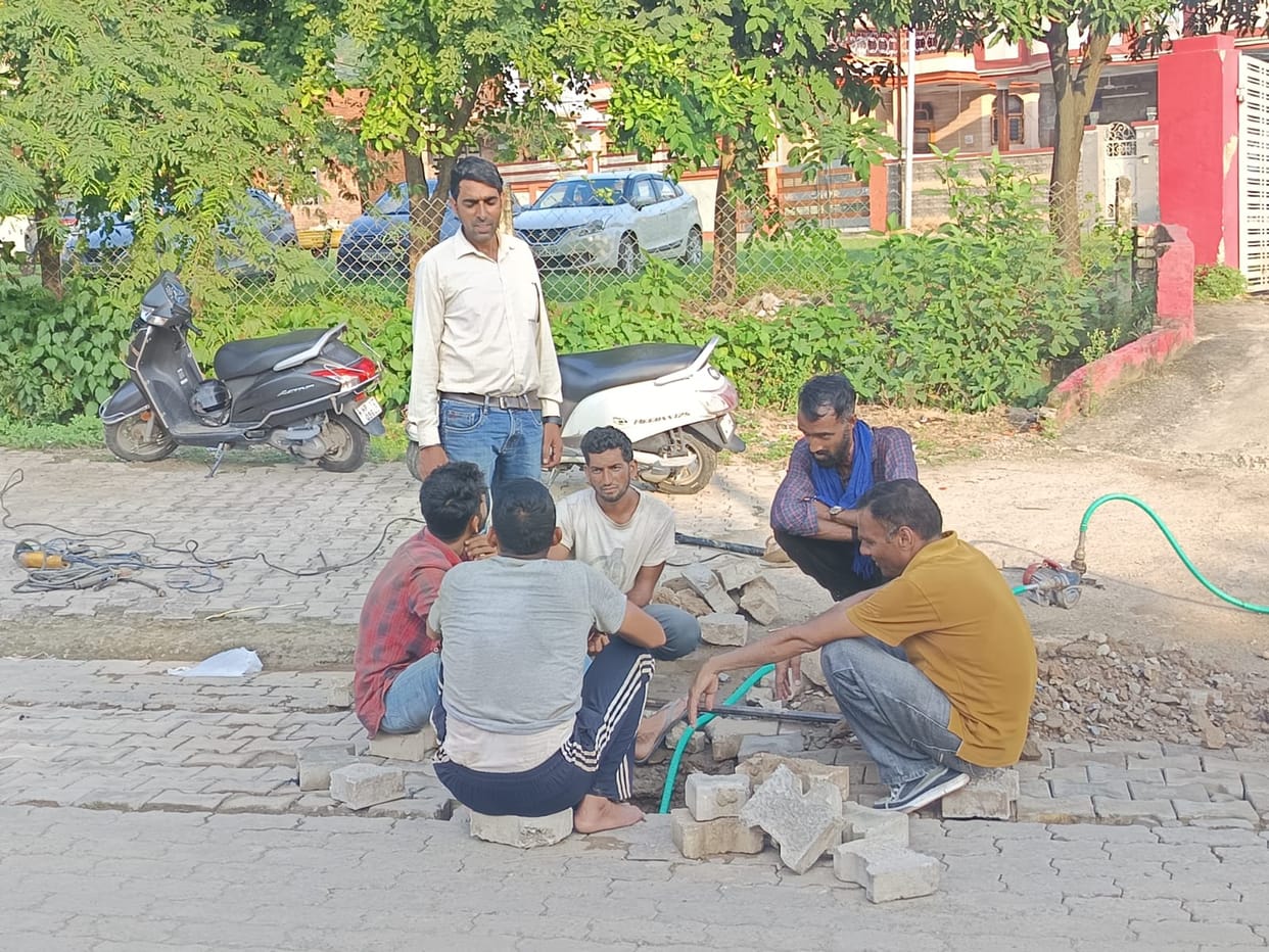 Repair of the main rising line of the drinking water scheme in Nalagarh