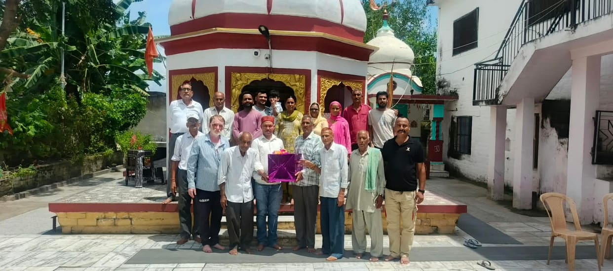 An example of selfless service: the Thakurdwara temple was lovingly restored free of charge over 26 days.