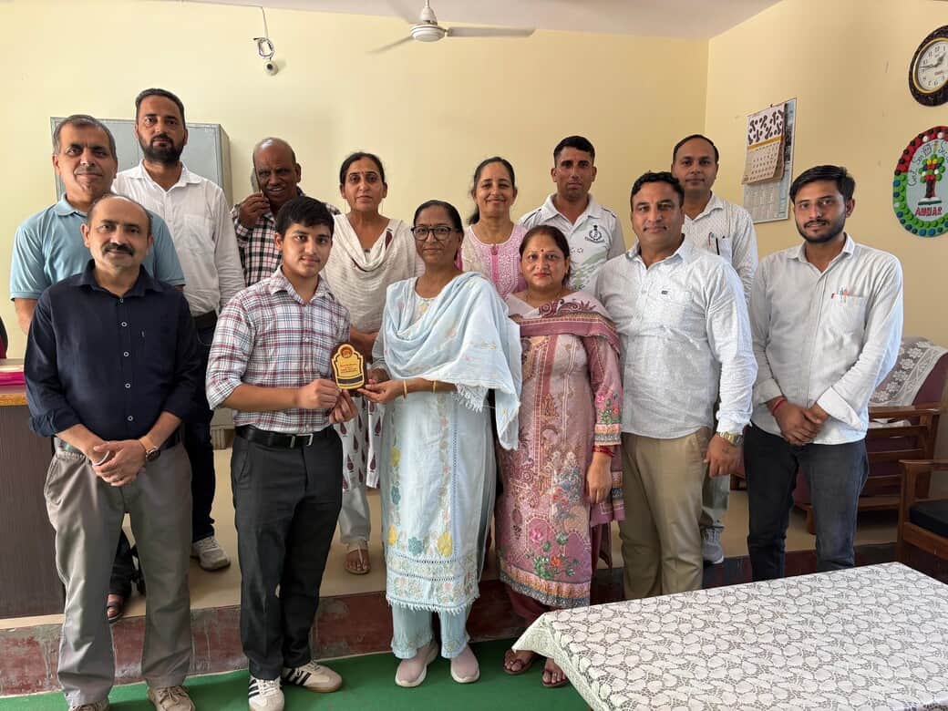 Sushil will pursue B.Tech from Central University of Jammu.