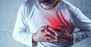 30-year-old woman dies after chest pain.