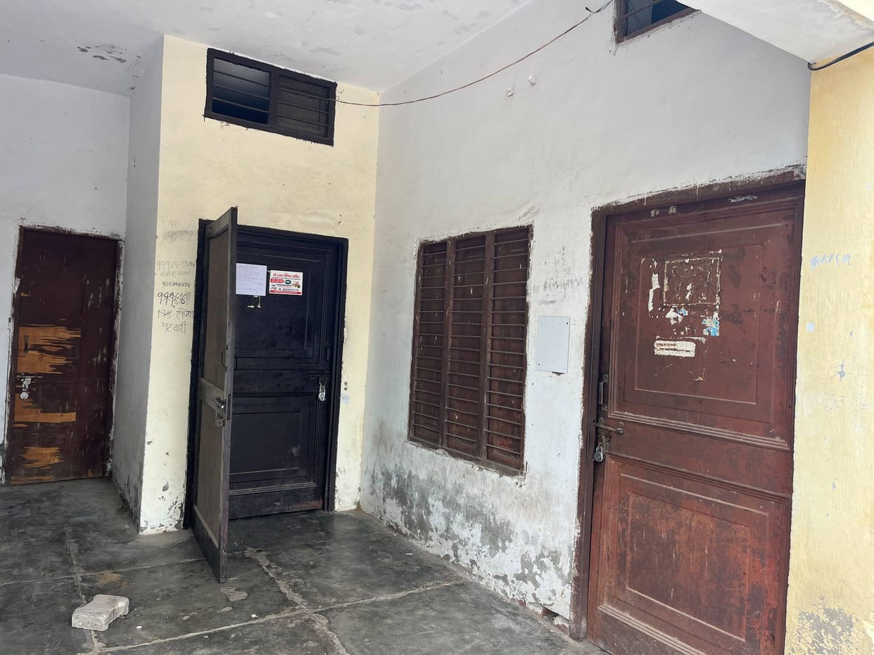 Patwaris on strike, office doors locked; people arriving to get work done returned disappointed.