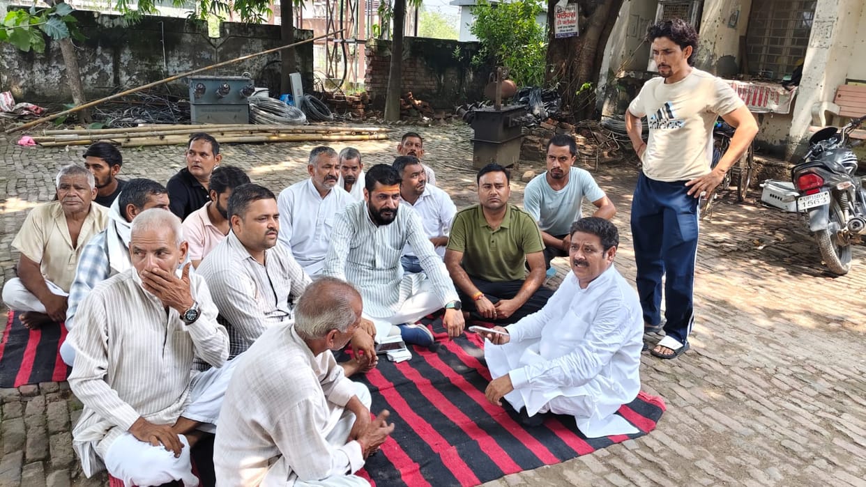 Sit-in protest at the power station against disconnection due to outstanding bills.
