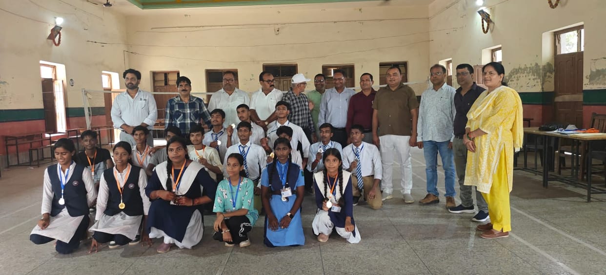 Sri Krishna Pandey Inter College dominates badminton competition