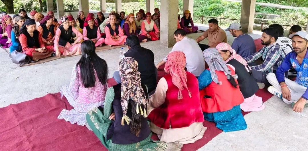 Women and public representatives launch a campaign against drug abuse