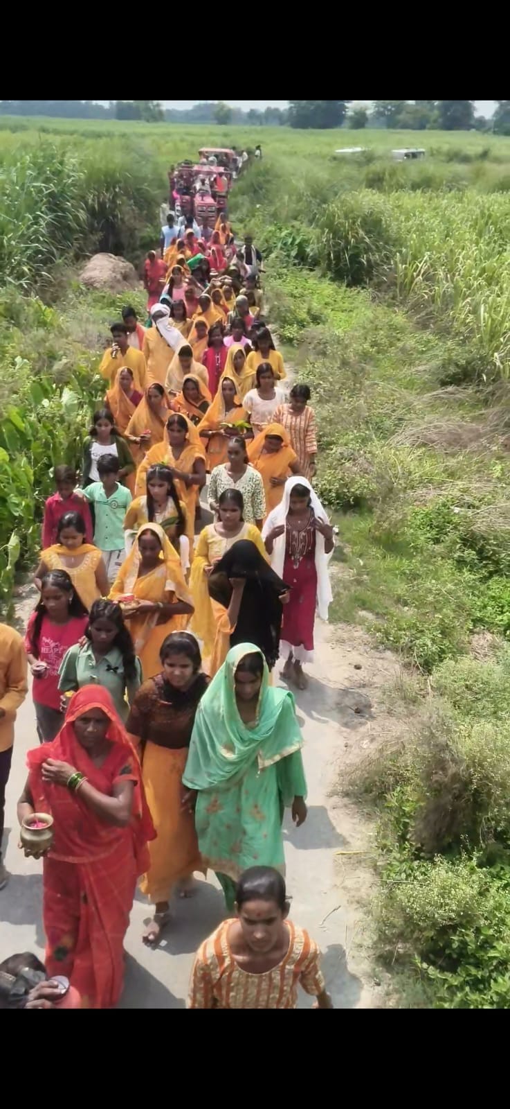 Kalash Yatra taken out for Shrimad Bhagwat Katha