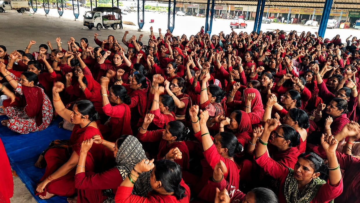 Protest held over demands including the issuance of Ayushman cards.