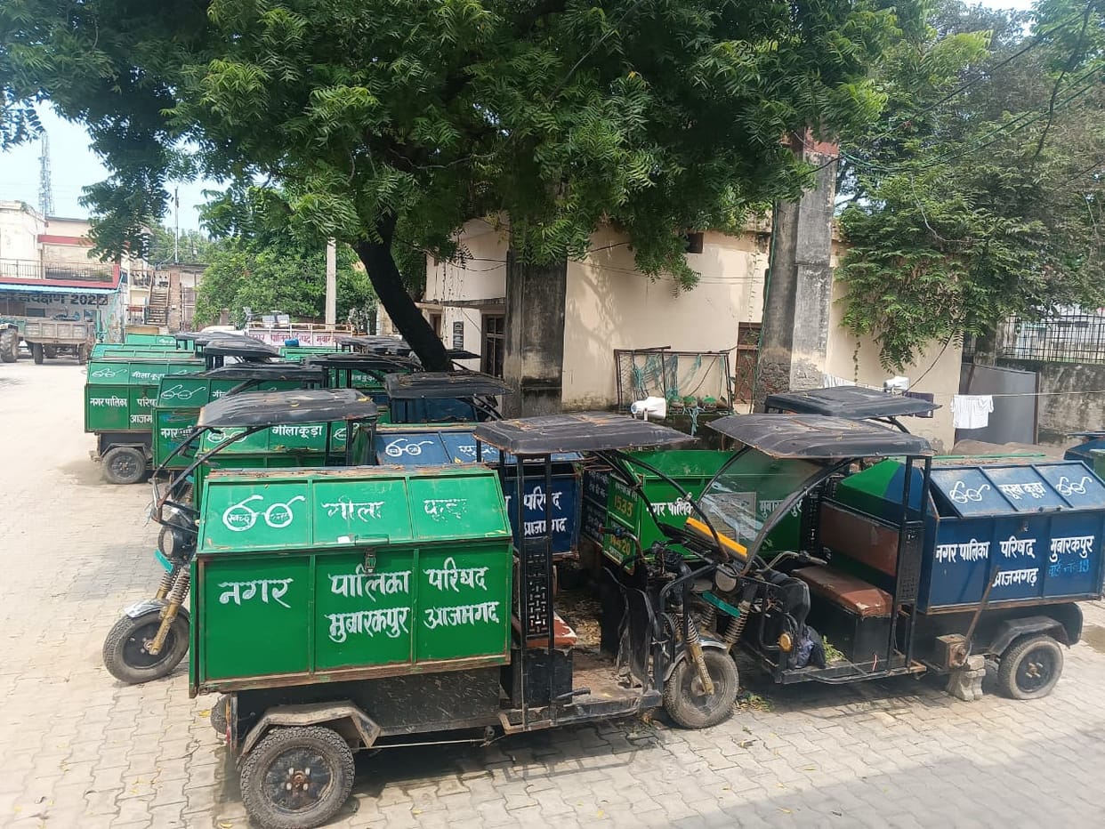 Launched with great fanfare, the vehicles are now left to rot.