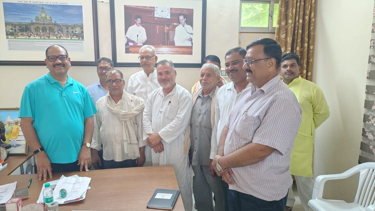 Memorandum submitted to MP over stalled road construction