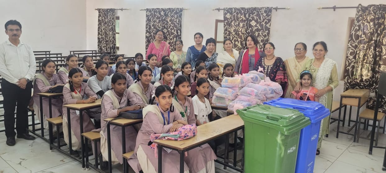 The Stree Sabha distributed stationery and other items at Nalagarh School.