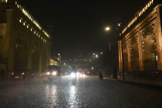 After keeping us waiting all day, the clouds poured down at night