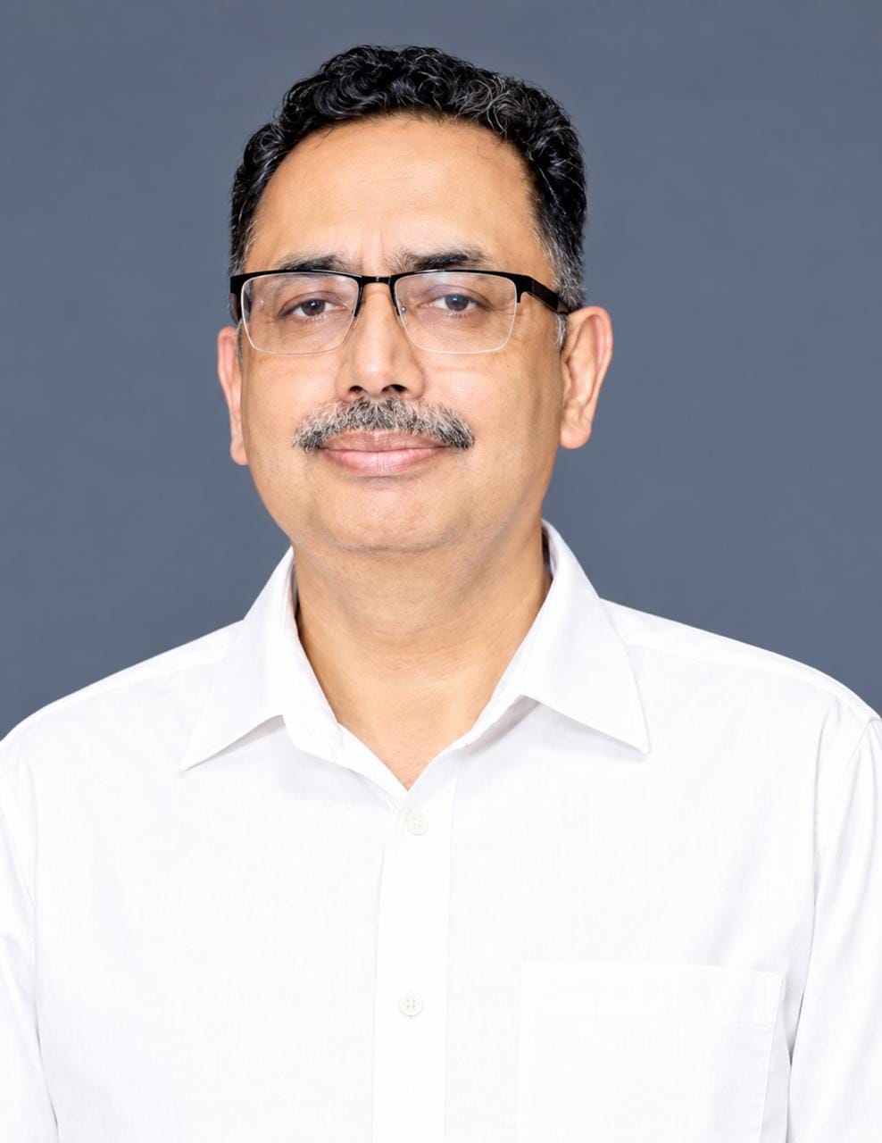 संशोधित-पूर्वाचल विश्वविद्यालय के नए कुलपति प्रो. राकेश कुमार सिंह। स्वयं