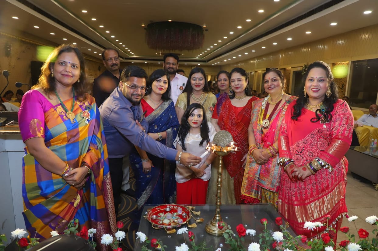 Agra Kutumb Mahotsav: Adorned with Culture, Values, and Patriotism
