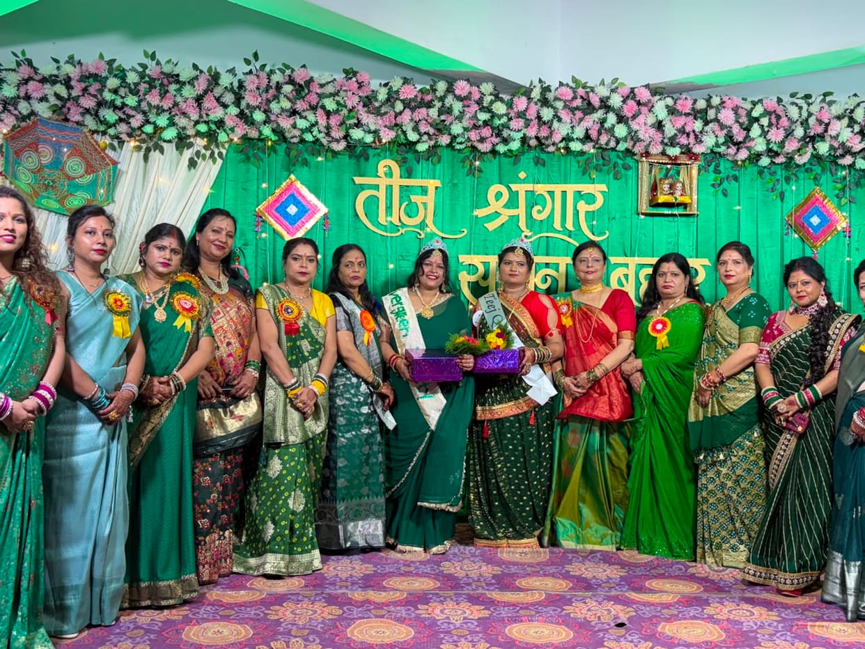 Soni Rathore was crowned Mrs. Teej Queen, while Charusmita was selected as Mrs. Evergreen Beauty