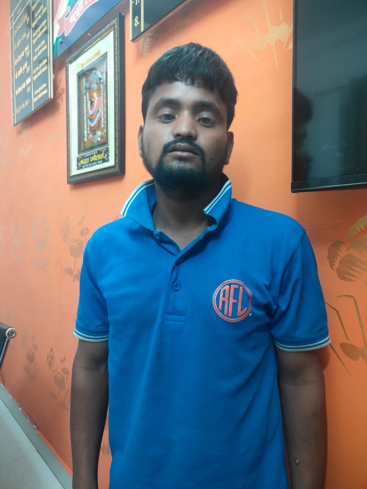 Bangladeshi traveling to Kashmir on the Brahmaputra Express arrested.