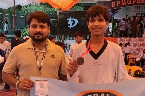 Ayush wins bronze in East Zone Taekwondo.