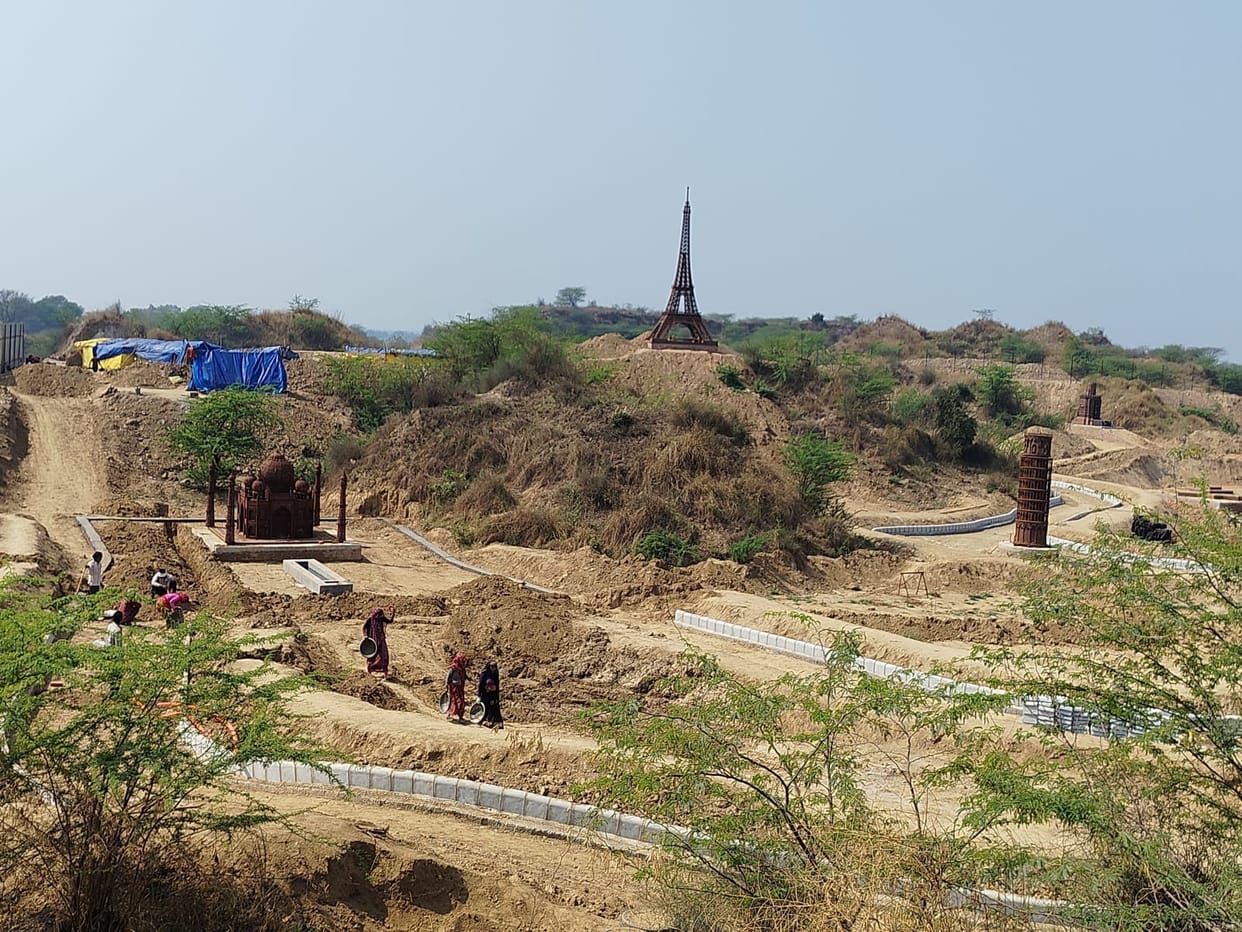 'Waste to Wonder'-style Khilmil Park nearing completion; excitement among the youth.