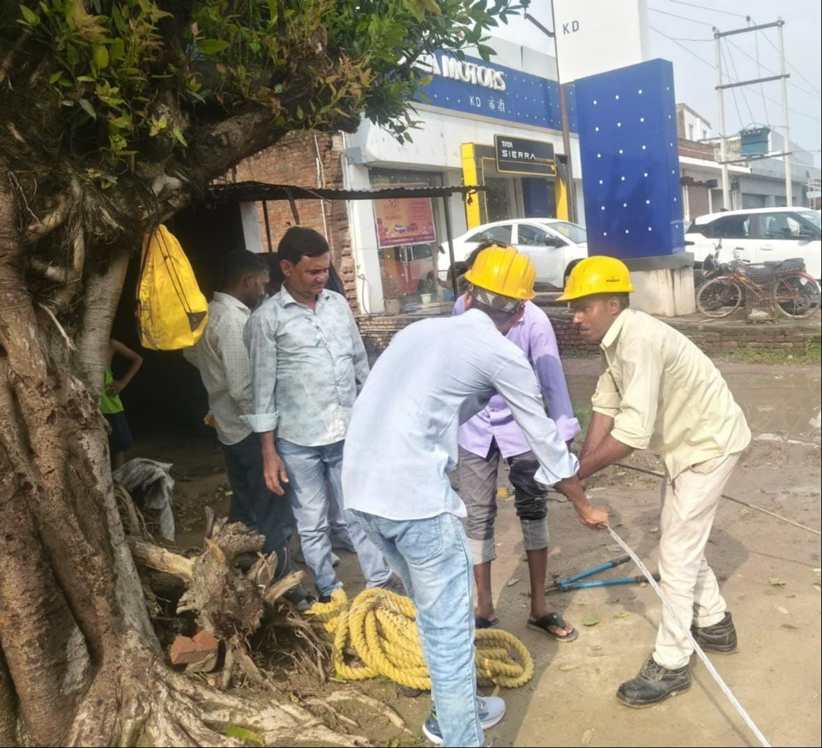 Sandi Road electricity substation remained shut for two hours due to a snapped 33 kV wire.
