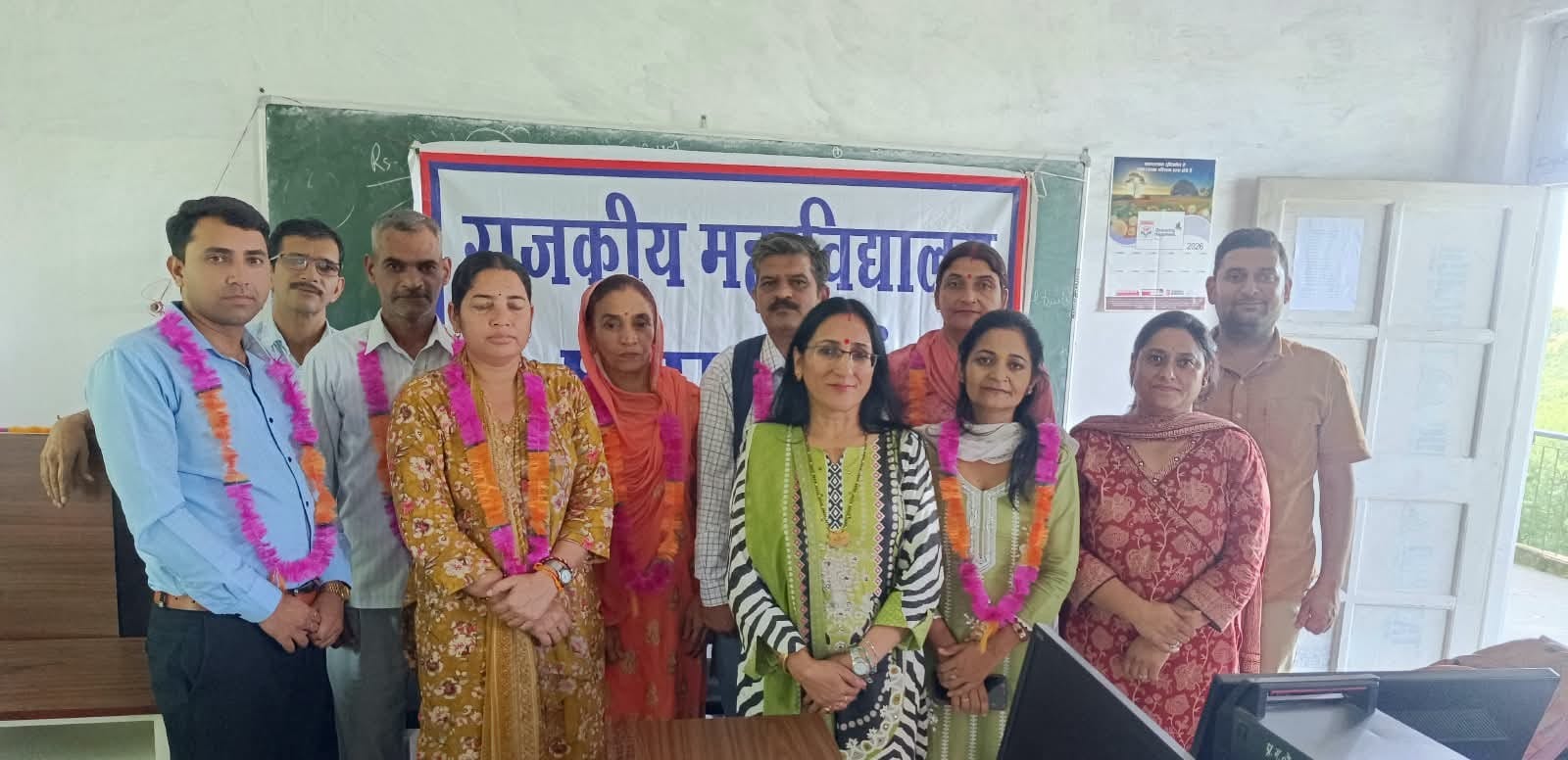 घंडालवी कॉलेज में गठित पीटीए की नई कार्यकारिणी व अन्य। स्रोत: कॉलेज प्रबंधन।