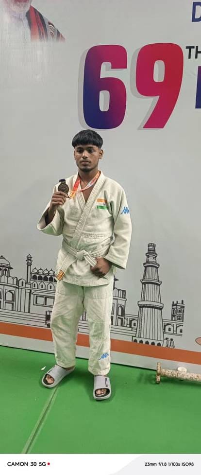Mohit shines at the national level in Judo-Kurash.