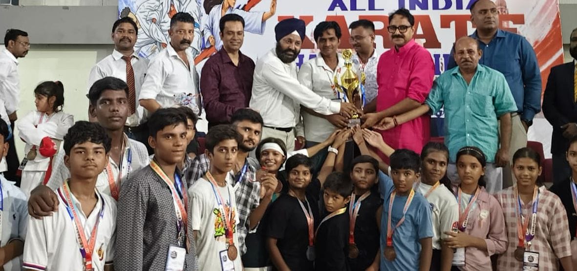  लखनऊ के केडी सिंह बाबू स्टेडियम में उत्कृष्ट प्रदर्शन करने वाले खिलाड़ी। स्रोत- खेल संगठन