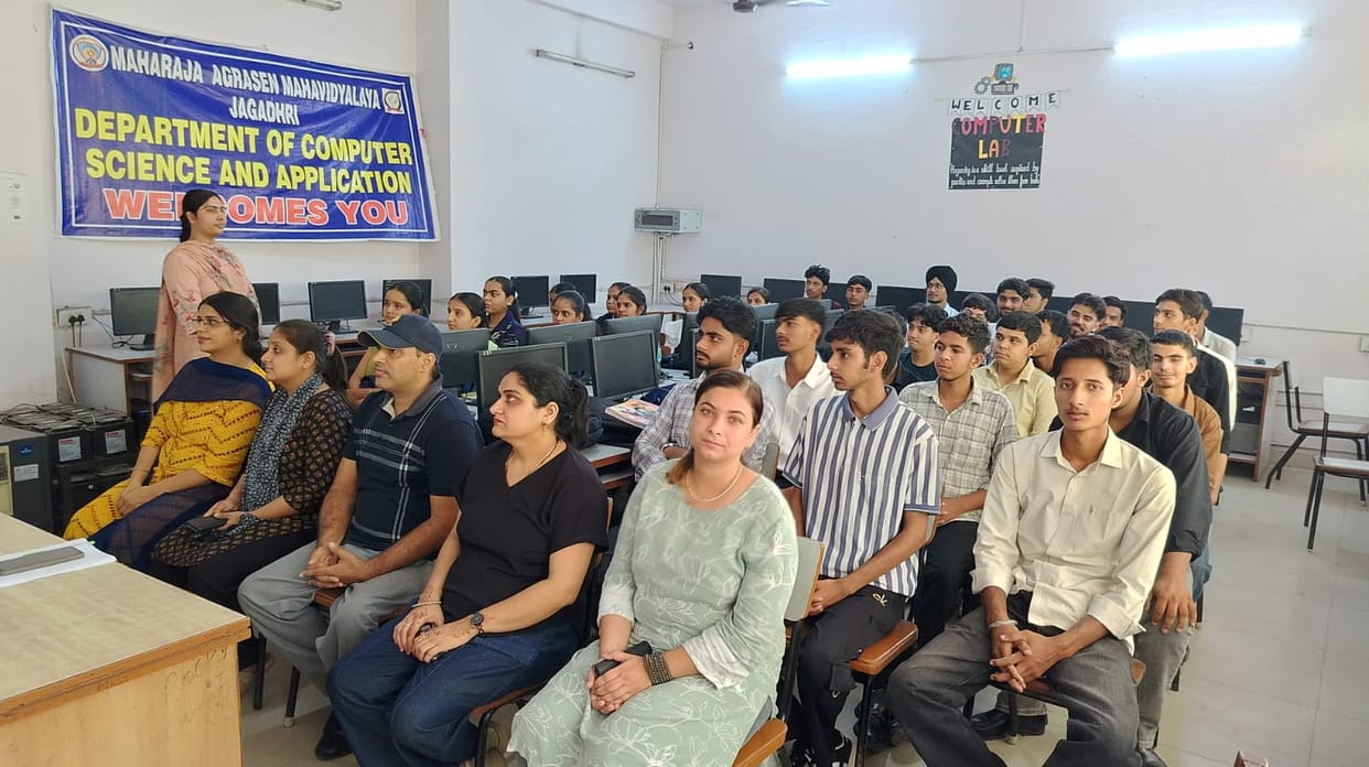 Students learn communication skills in the workshop