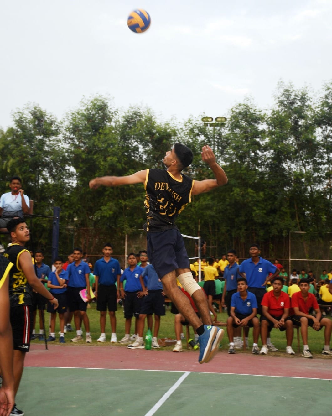 Kurukshetra Sadan team crowned Inter-House Volleyball champions.