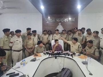 पुलिस ने आरोपियों को गिऱफ्तार कर लिया है।