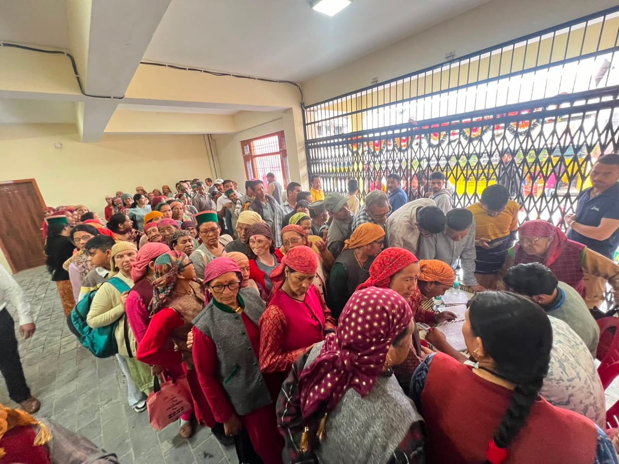 Free eye check-up camp in Sarahan; one thousand patients examined
