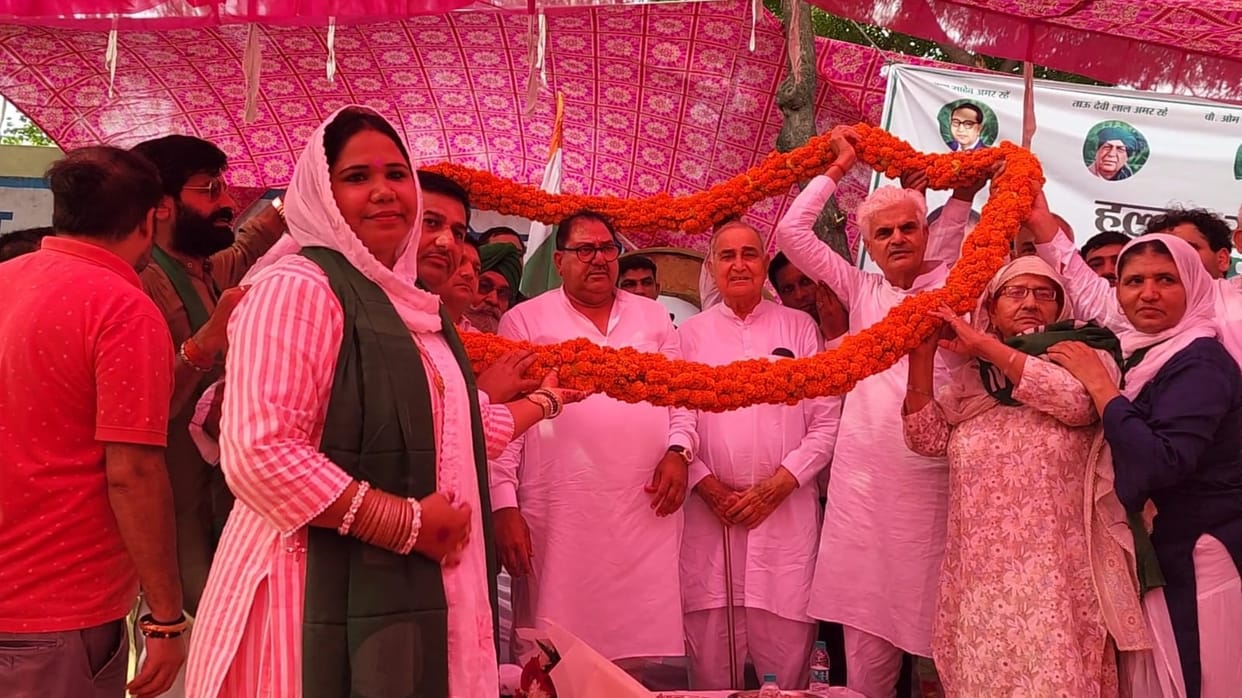 Bhupinder and Deepender are weakening the Congress and strengthening the BJP: Abhay Chautala.