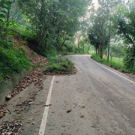 Debris not cleared from Galod-Hamirpur road even after five days.