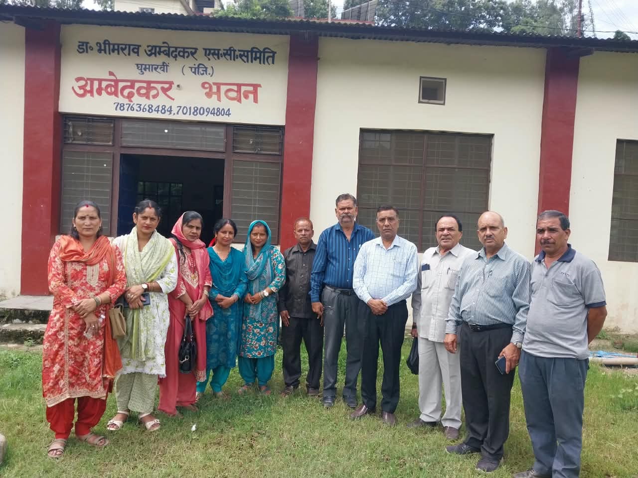 घुमारवीं में आयोजित पंचायत प्रतिनिधियों की बैठक में मौजूद सदस्य। स्रोत: जागरूक पाठक