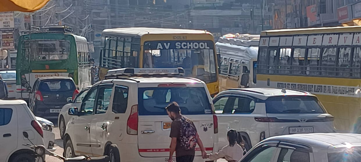 Traffic system in Ghumarwin crippled due to shortage of police personnel; traffic jams occurring during school hours.