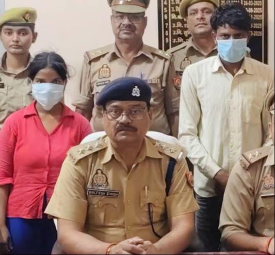 The girl was about to flee to Nashik after killing her father.
