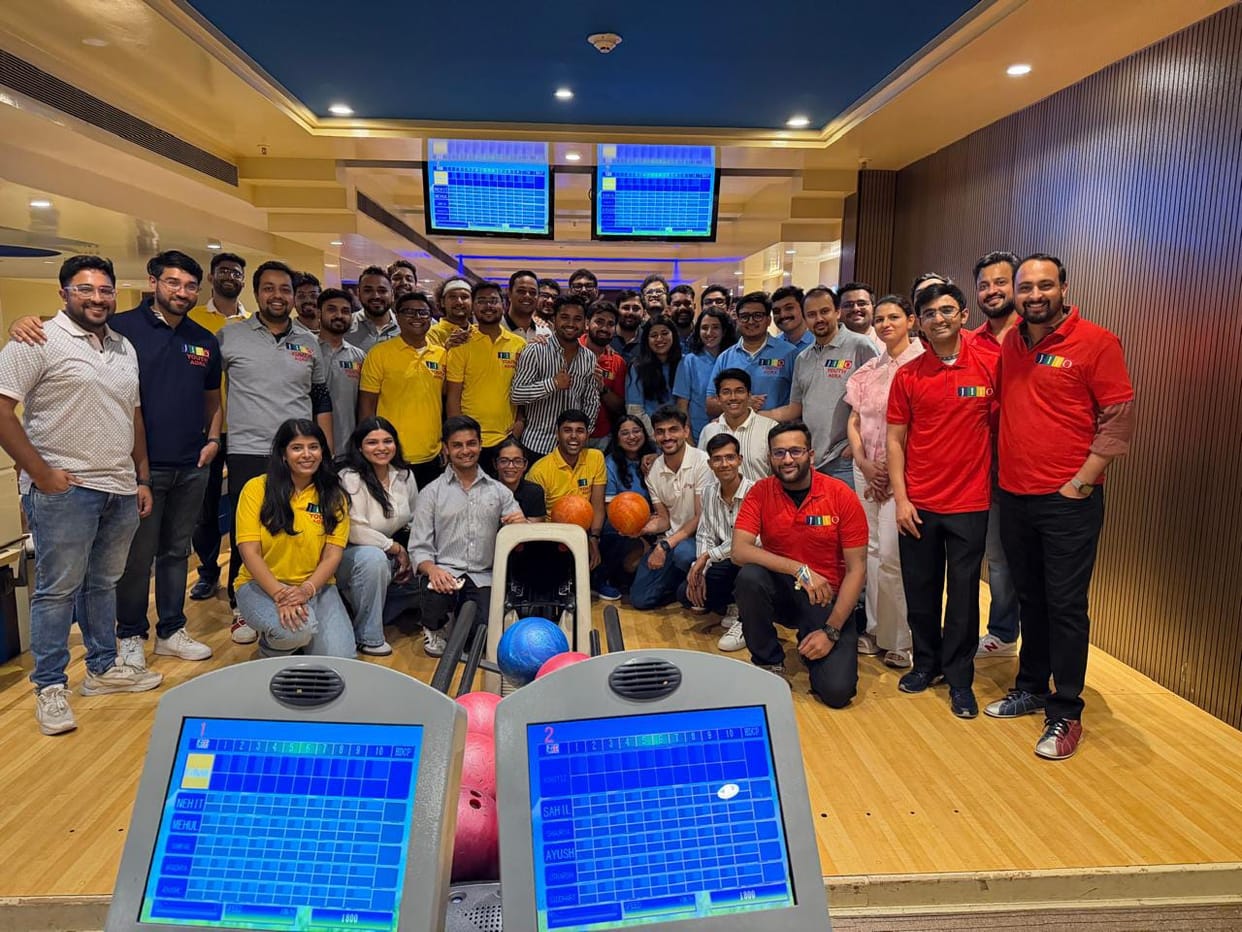 Youth showed great enthusiasm in the 'Jeeto Youth' bowling battle.